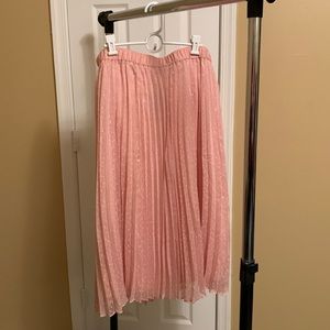 Fun flirty pink skirt